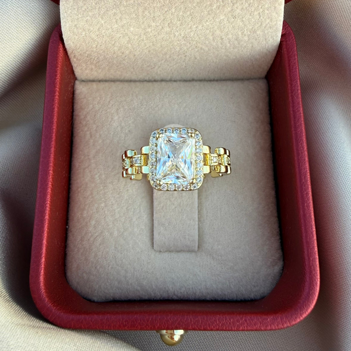Anillo Radiant