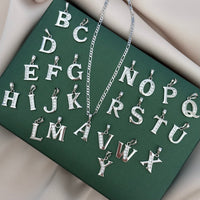 Collar Letra