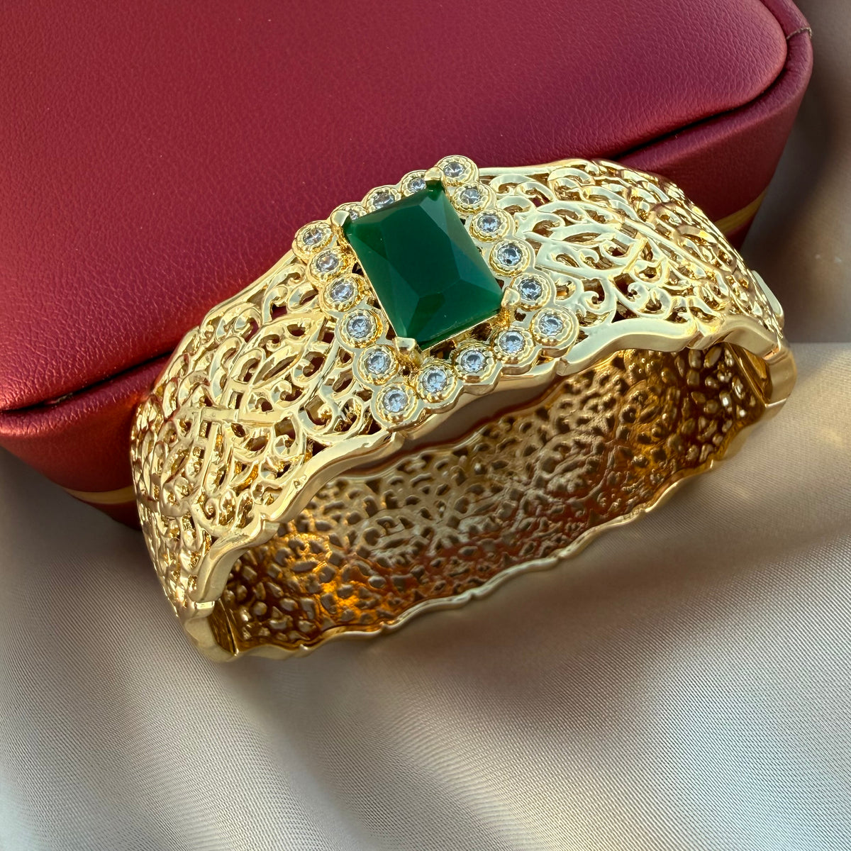 Brazalete Beldi circón verde