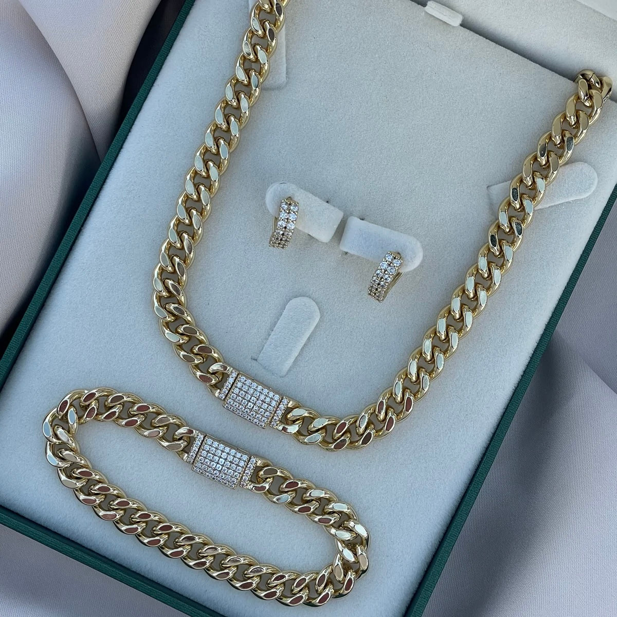Conjunto Mónaco largo