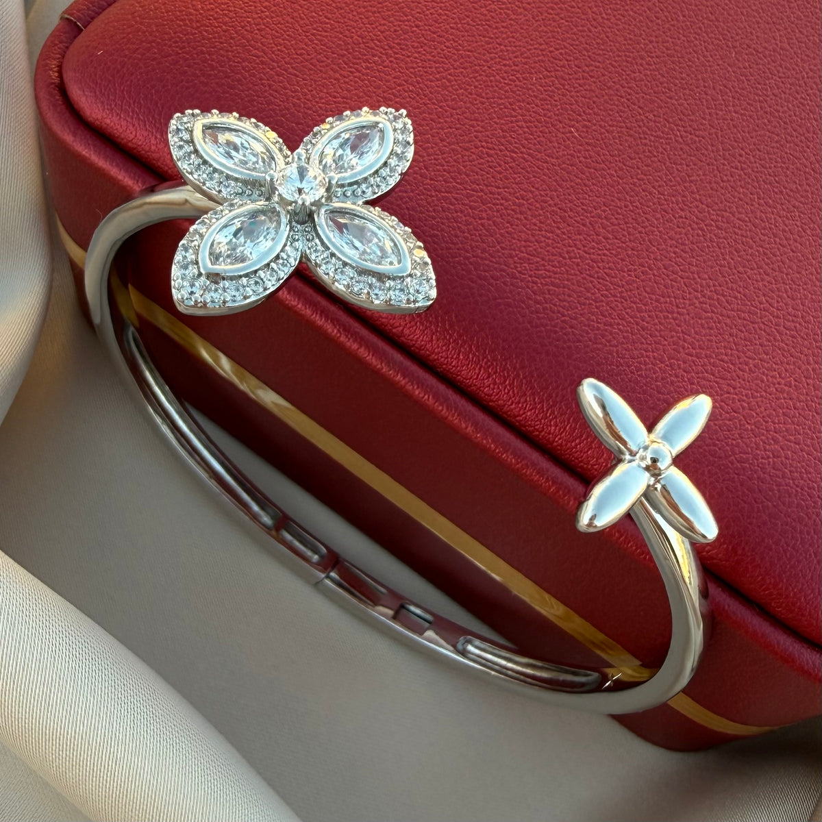 Brazalete Silver rose