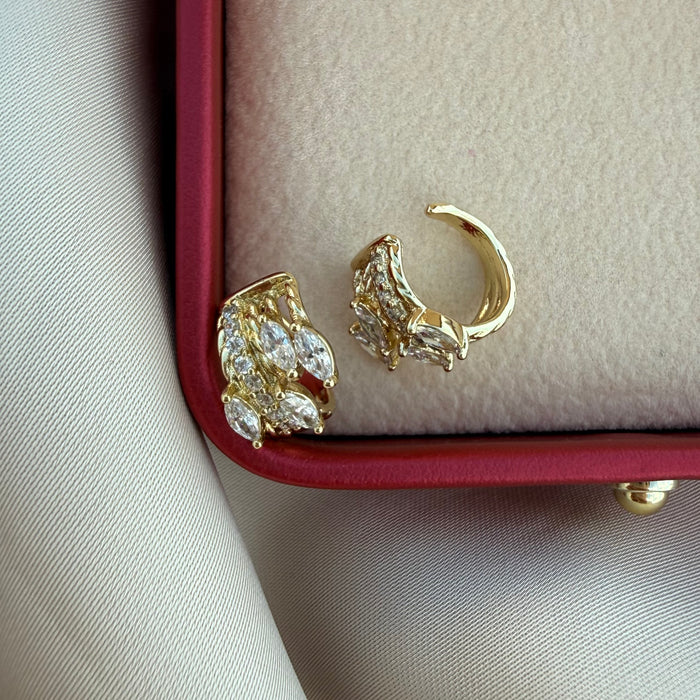 Piercing falso Cristalline