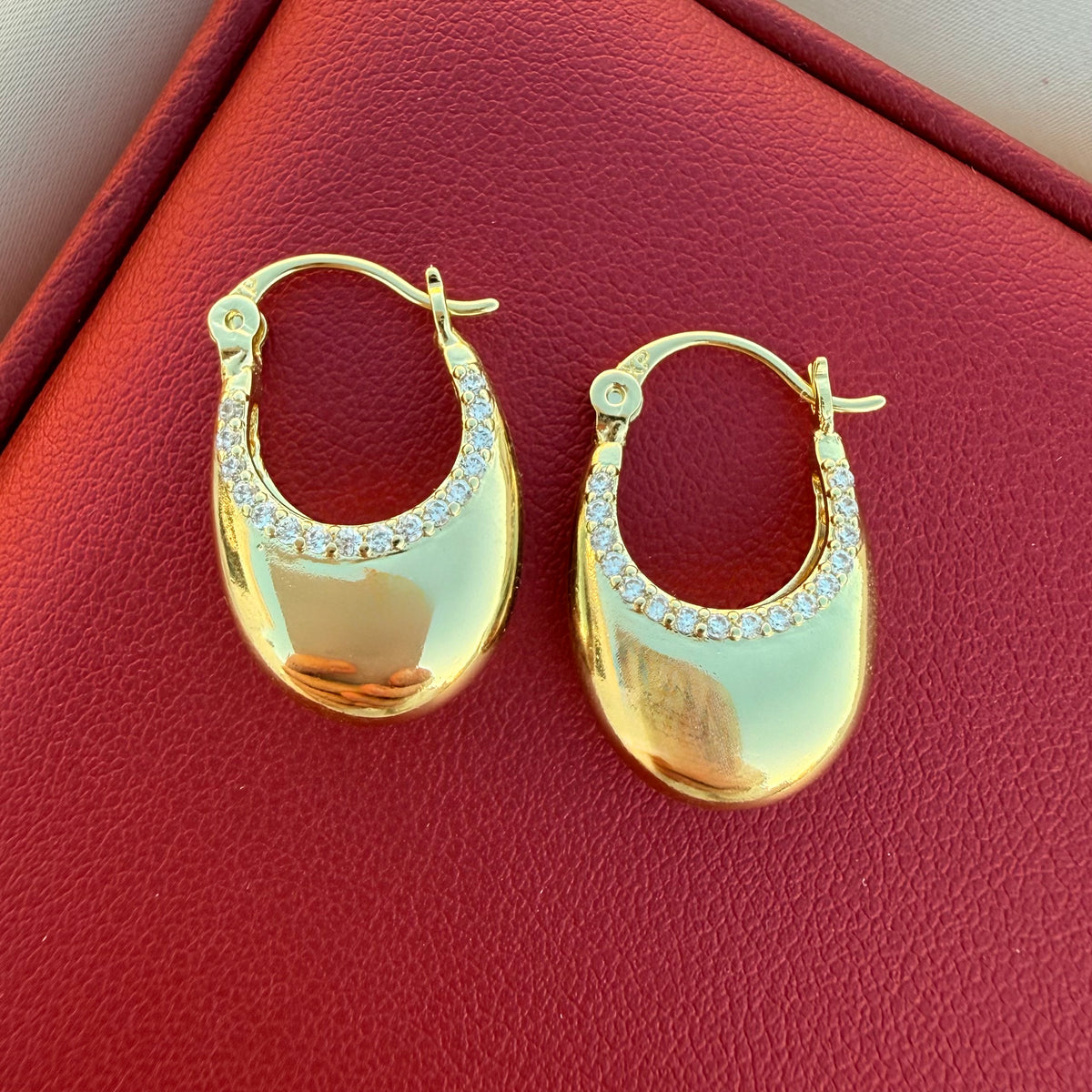 Pendientes Huggies