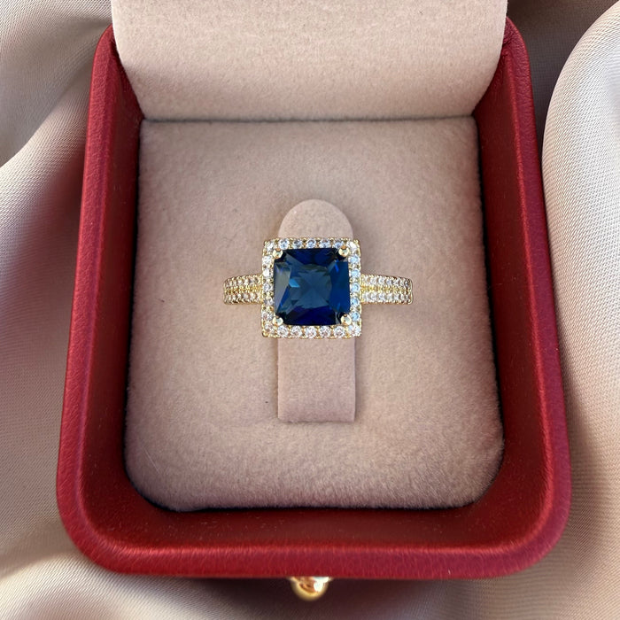 Anillo Esterlina azul zafiro