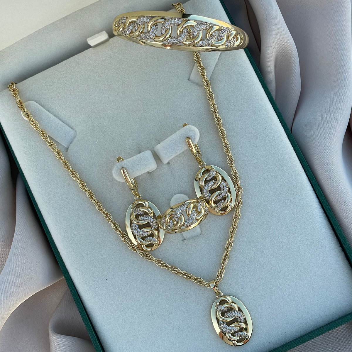 Conjunto Gormeta