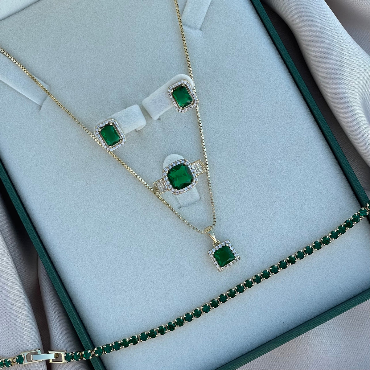 Conjunto Esmeralda